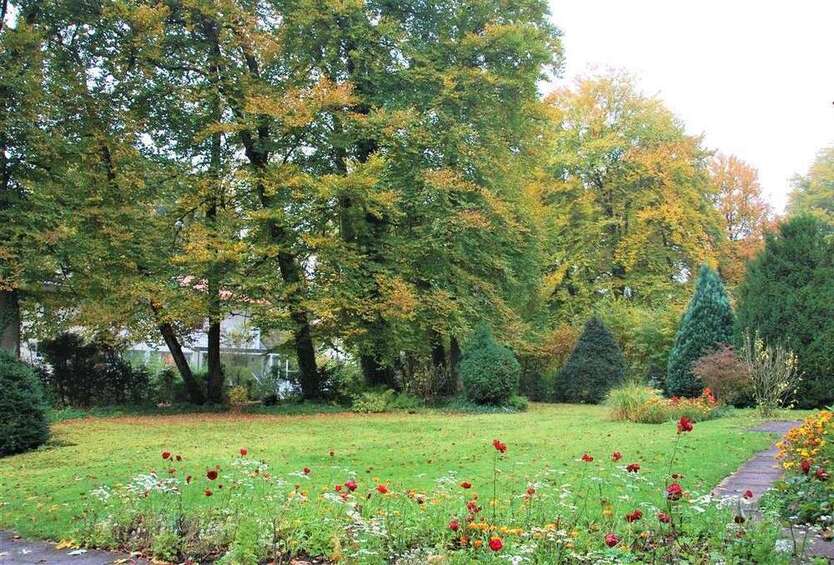 Grundstück zu verkaufen in Straßlach 985.000 € 330 m²