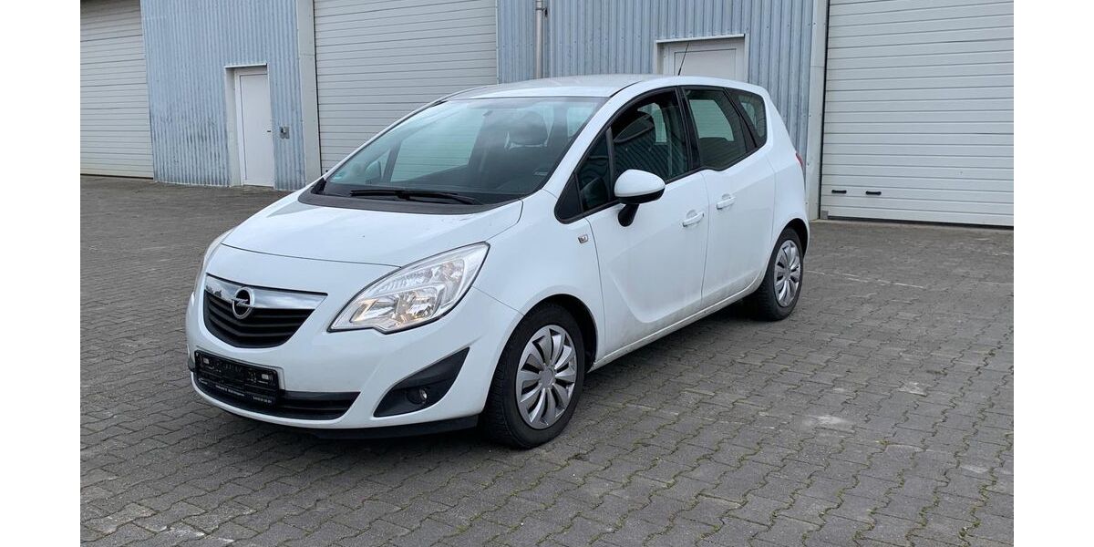 Opel Meriva 208.513 km 1.690 &euro; München 81243