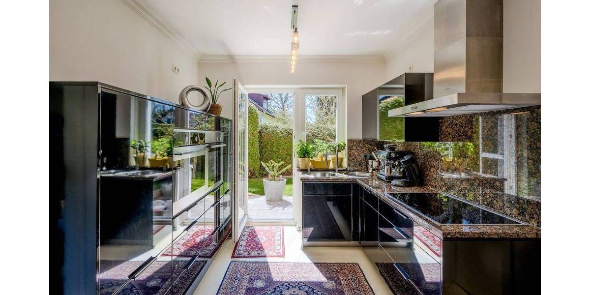 Mehrfamilienhaus, Wohnhaus Grasbrunn Neukeferloh - 6 Zimmer, 261 m&sup2;, 2.250.000&euro; | Angebot:25669846