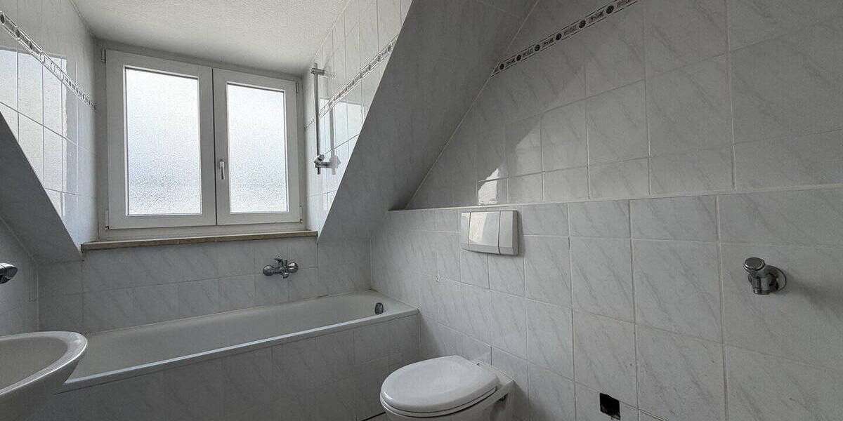 Etagenwohnung Dachau - 3 Zimmer, 70 m&sup2;, 229.000&euro; | Angebot:25996519