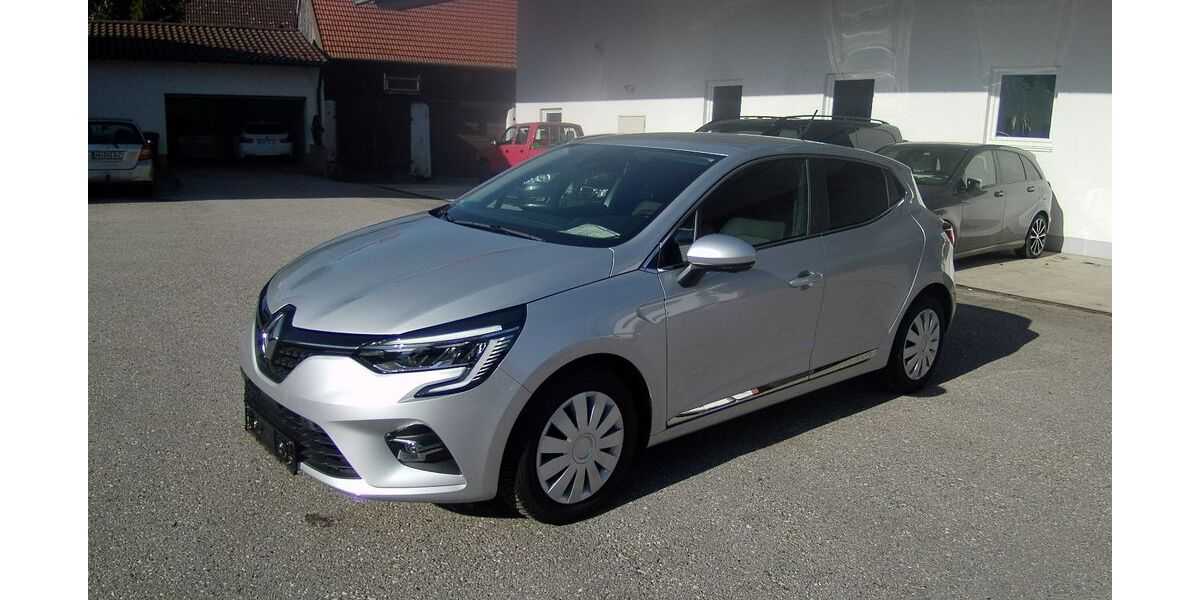 Renault Clio 8.400 km 13.900 &euro; Feldgeding 85232