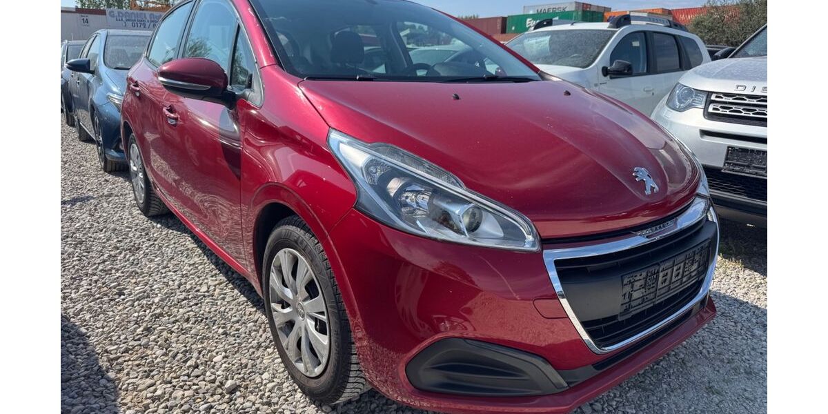 Peugeot 208 205.000 km 3.490 &euro; München 81829