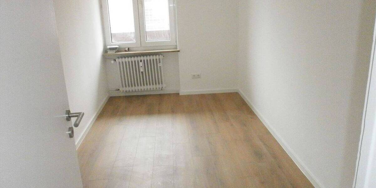Etagenwohnung München Sendling-Westpark - 3 Zimmer, 65 m&sup2;, 1.235&euro; | Angebot:26244022