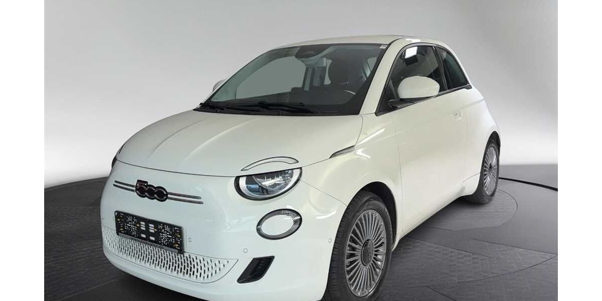 Fiat 500e 14.800 km 19.890 &euro; München 80339