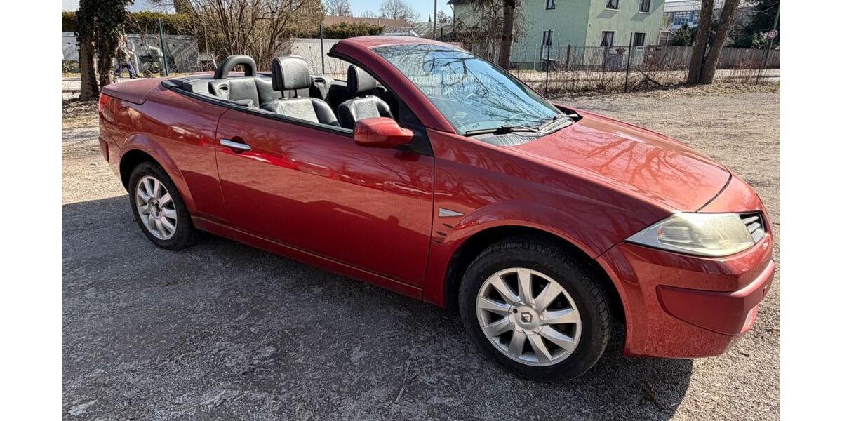 Renault Megane 256.766 km 888 &euro; München 81929