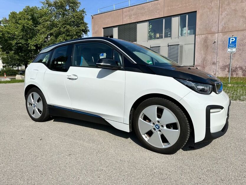 i3