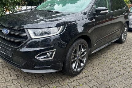 Ford Edge 45.544 km 17.999 € München 81929