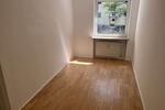 Erdgeschoßwohnung München Schwabing-Freimann - 3 Zimmer, 68 m&sup2;, 1.900&euro; | Angebot:26544482