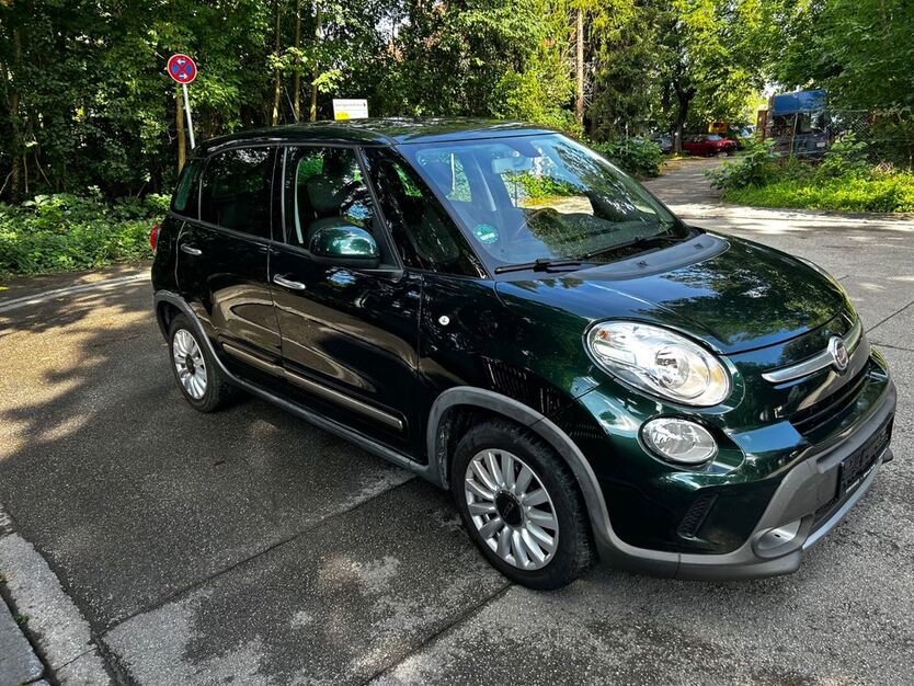 Fiat 500L 180.300 km 5.500 € München 81929