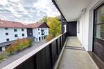 Großzügige 3-Zimmerwohnung mit 2 Bädern und terassenähnlichem Balkon.... 3 zimmer