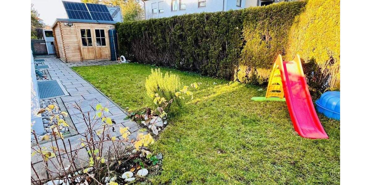 Etagenwohnung Gilching Neugilching - 2 Zimmer, 105 m&sup2;, 2.100&euro; | Angebot:25627994