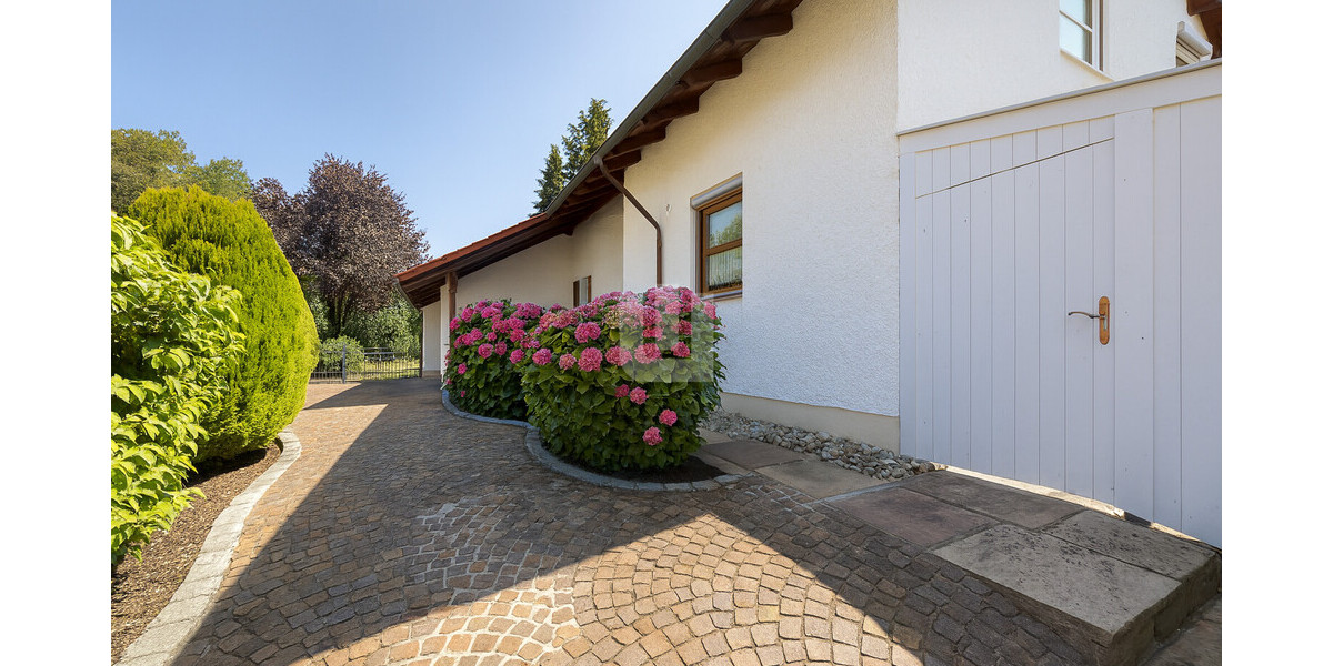 WINDISCH IMMOBILIEN - Top gepflegtes Einfamilienhaus in begehrter Lage von Karlsfeld - Einfamilienhaus Karlsfeld | Angebot:22554398