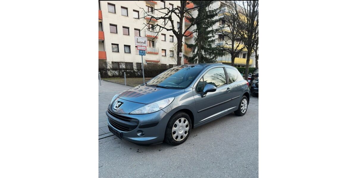 Peugeot 207 277.500 km 899 &euro; münchen 81925