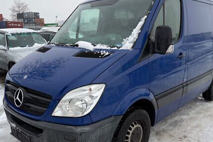 Mercedes-Benz Sprinter 197.000 km 7.990 &euro; München 81829