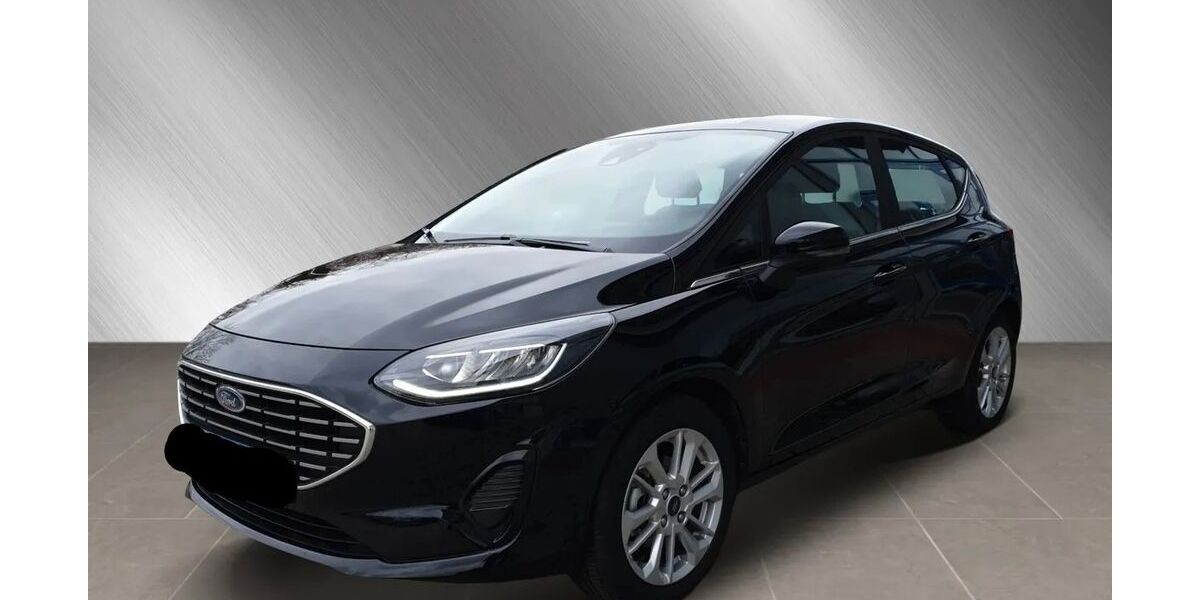 Ford Fiesta 50.000 km 14.200 &euro; München 81249