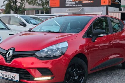 Renault Clio 44.469 km 7.990 &euro; München 81243
