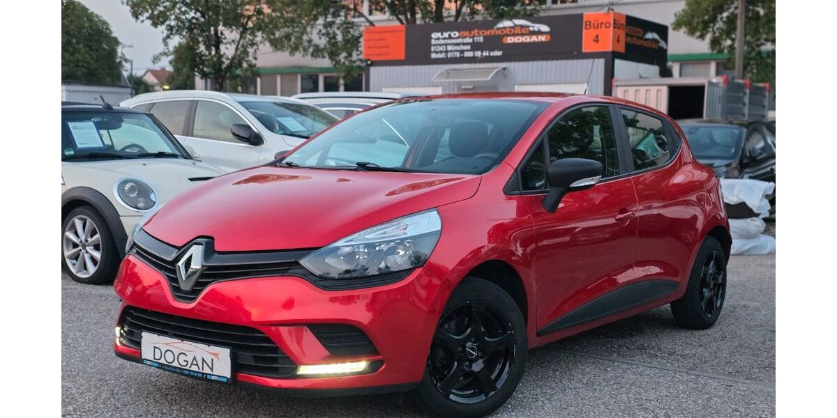 Renault Clio 44.469 km 7.990 &euro; München 81243
