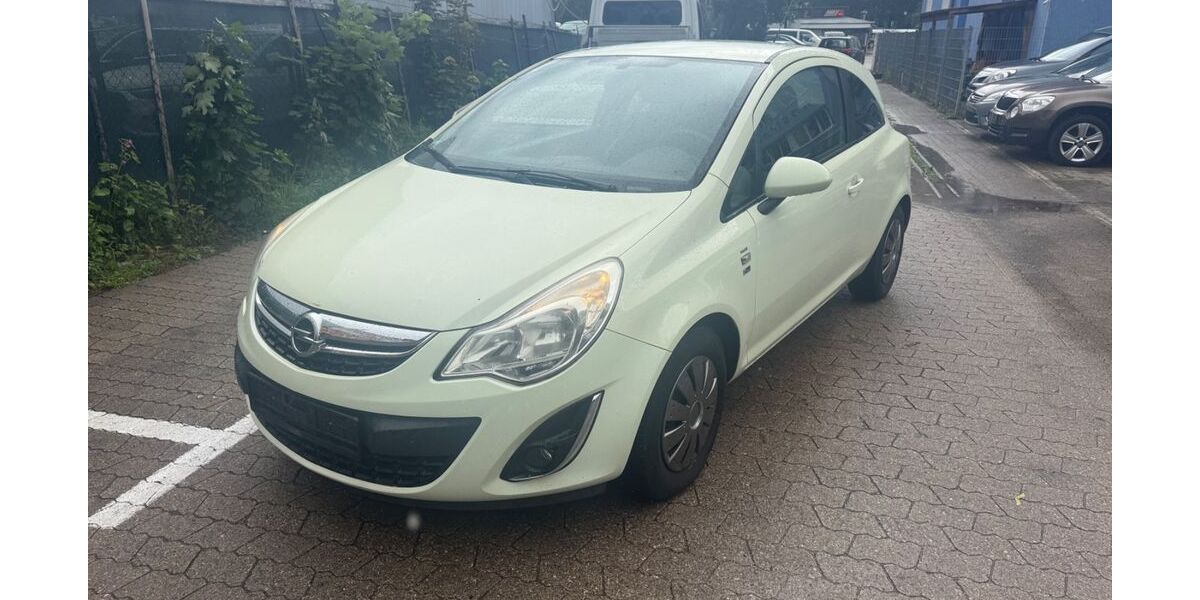 Opel Corsa 166.756 km 1.490 &euro; München 81243