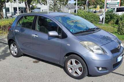 Toyota Yaris 182.150 km 3.800 € München 81243