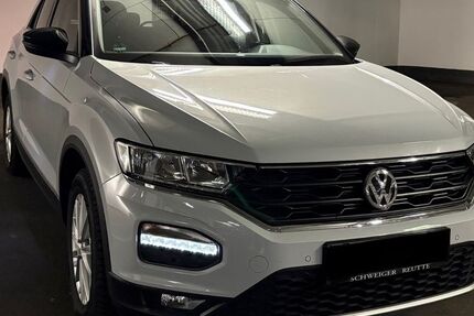 VW T-Roc 99.200 km 15.499 &euro; Fürstenfeldbruck 82256