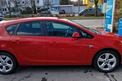 Opel Astra 113.200 km 5.600 &euro; München 81375