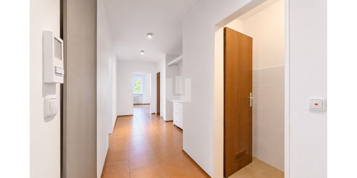 WINDISCH – Schöne 3-Zi.-Wohnung mit sonnigem Süd-Ostbalkon in Puchheim-Bhf. - Etagenwohnung Puchheim | Angebot:27171716