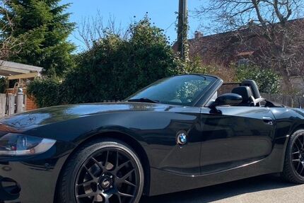 BMW Z4 137.600 km 8.800 € München 80935