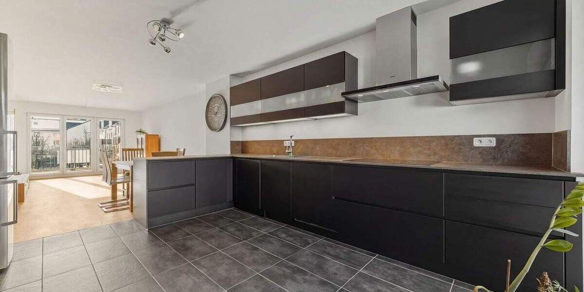 Etagenwohnung Kirchseeon - 3 Zimmer, 96 m&sup2;, 500.000&euro; | Angebot:25666564