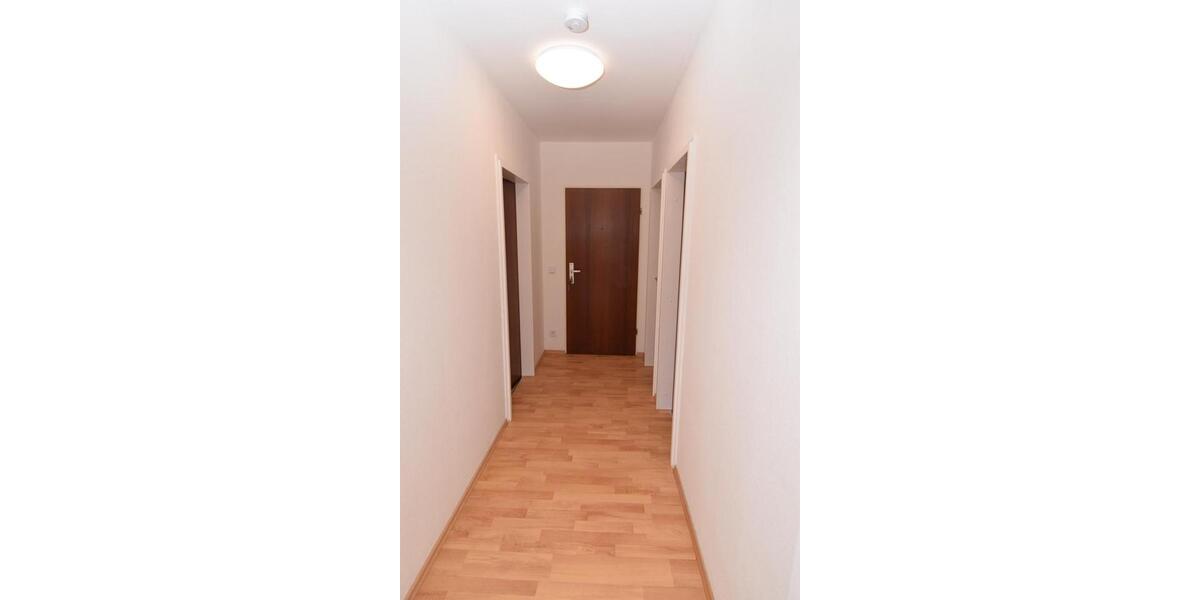 Etagenwohnung Unterhaching - 3 Zimmer, 70 m&sup2;, 1.800&euro; | Angebot:26226424