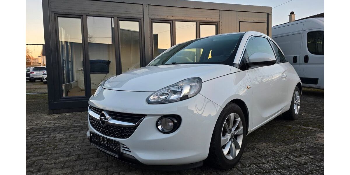 Opel Adam 92.245 km 6.650 &euro; München 81245