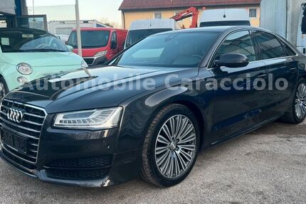 Audi A8 237.000 km 22.800 &euro; Karlsfeld bei München 85757