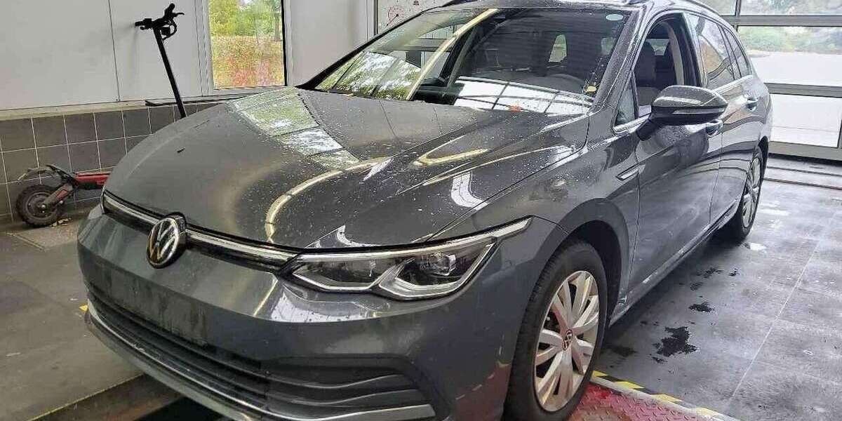 VW Golf 143.000 km 15.999 &euro; Hohenbrunn 85662