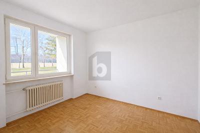 RUHIGE LAGE MIT BLICK INS GRÜNE - Etagenwohnung Puchheim | Angebot:26391655