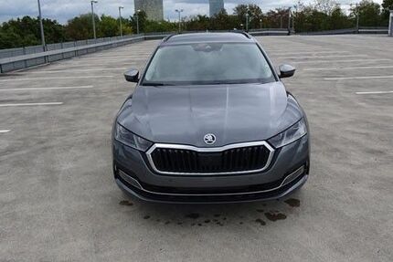 Skoda Octavia 106.000 km 20.900 &euro; München 80686