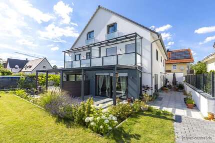 Haus zum Kaufen in München 1.669.000 € 216.7 m² 5 zimmer