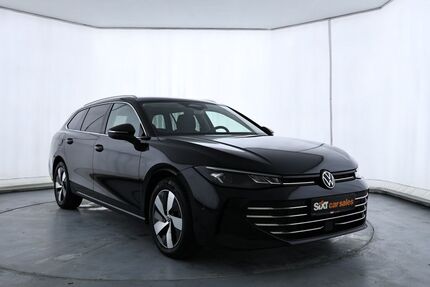 VW Passat 34.108 km 32.950 € Garching 85748