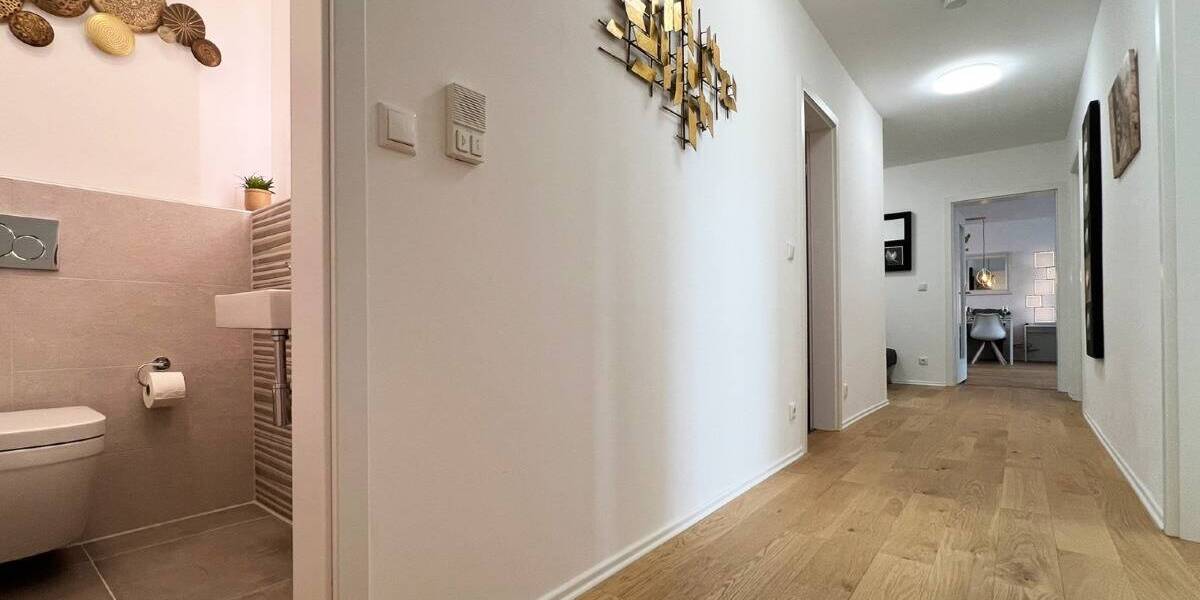 Etagenwohnung München Schwabing-Freimann - 4 Zimmer, 92 m&sup2;, 2.950&euro; | Angebot:26875713