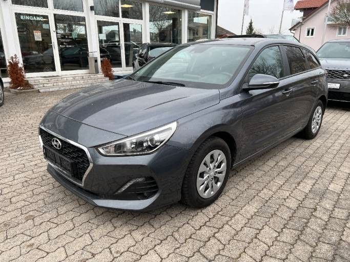 Hyundai i30 50.877 km 12.990 &euro; Ismaning 85737