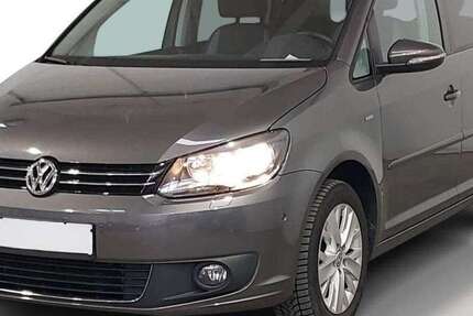 VW Touran 128.000 km 9.800 &euro; Baldham 85598