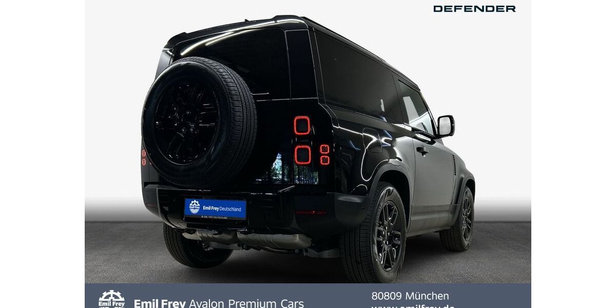 Land Rover Defender 3.100 km 74.396 &euro; München 80809