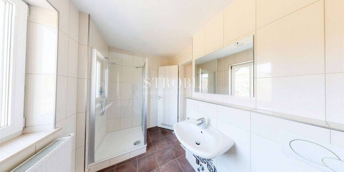 Etagenwohnung München Thalk.Obersendl.-Forsten-Fürstenr.-Solln - 3 Zimmer, 81 m&sup2;, 1.650&euro; | Angebot:26658317