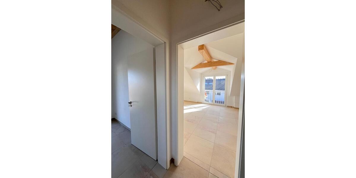 Doppelhaushälfte Egmating - 7 Zimmer, 174 m&sup2;, 2.750&euro; | Angebot:25384338