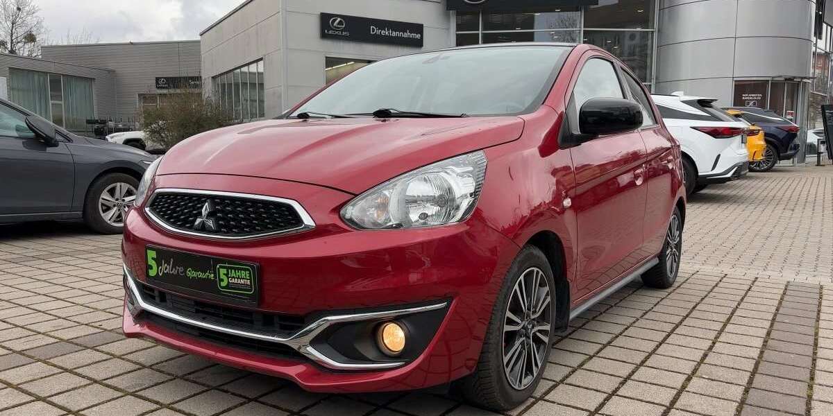 Mitsubishi Space Star 41.343 km 9.990 &euro; München 80687