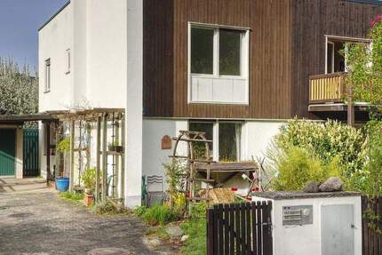 Haus München Hadern - 3 Zimmer, 82 m&sup2;, 890.000&euro; | Angebot:25654228