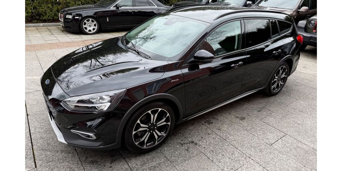 Ford Focus 118.000 km 9.980 &euro; München 81827