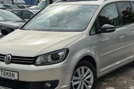 VW Touran 177.563 km 8.990 € München 81243