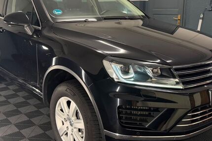 VW Touareg 86.816 km 21.990 &euro; München 81243
