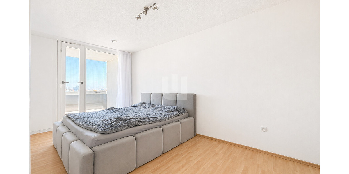 WINDISCH IMMOBILIEN - Vermietete 2-Zimmerwohnung im 12. OG im Olympiadorf - Etagenwohnung München Am Riesenfeld | Angebot:26423729