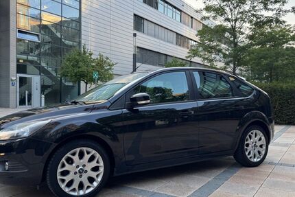 Ford Focus 130.000 km 3.990 &euro; München 80995