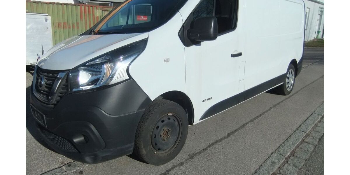 Nissan NV300 177.000 km 8.999 &euro; Hohenbrunn bei München 85662